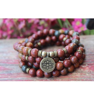Handgefertigtes Jaspis Mala Armband mit Lotusanhänger | Heilstein Schmuck