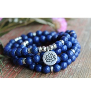 Mala necklace with lapis lazuli – 108 beads for meditation and inner clarity