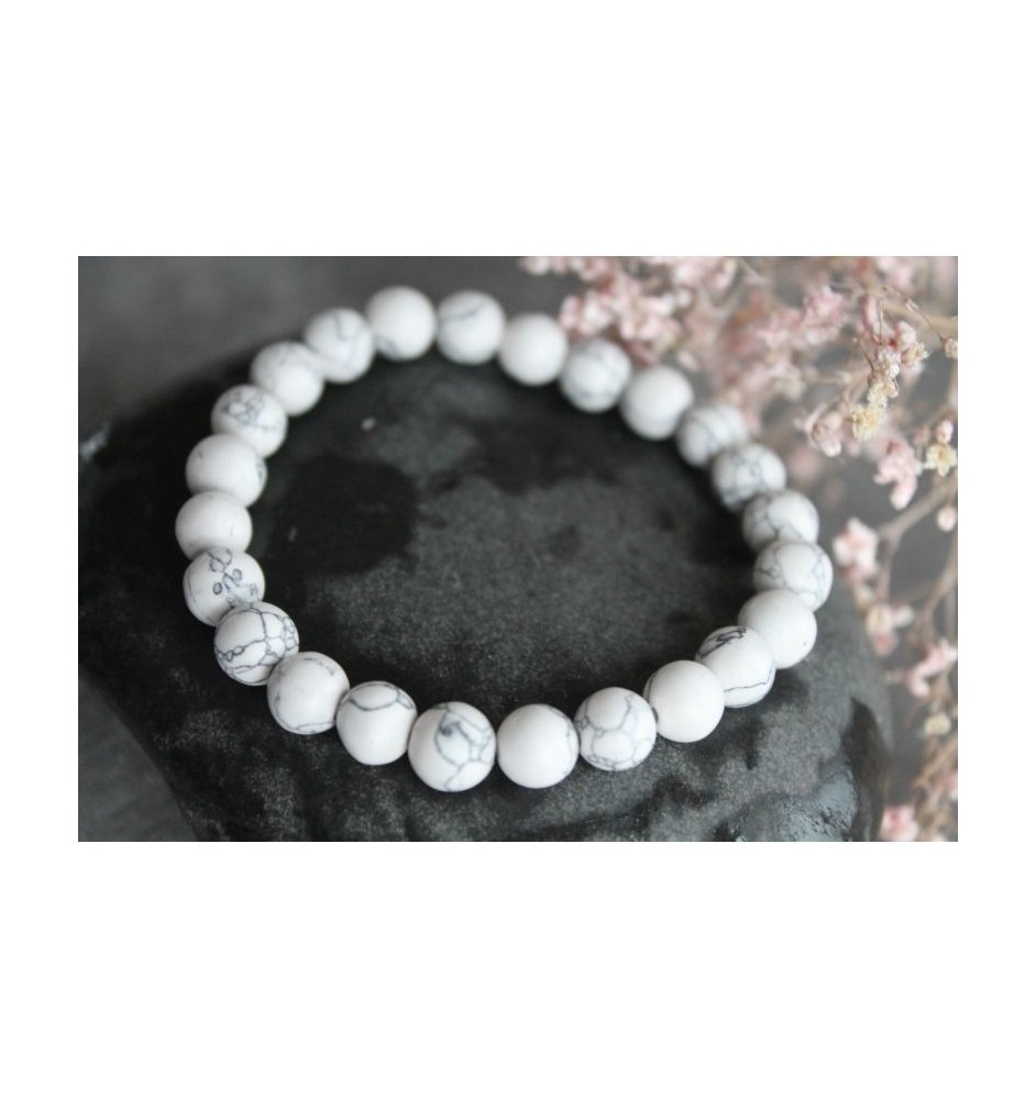 Howlite Bracelet White – Spiritual Jewelry with 8mm Beads