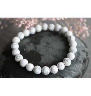 Howlite Bracelet White – Spiritual Jewelry with 8mm Beads