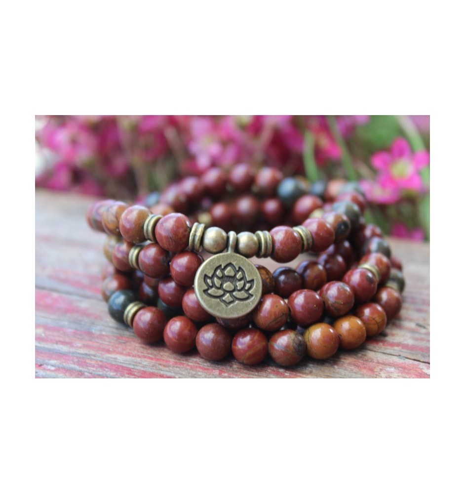 Jasper Mala Bracelet with Lotus Pendant – Protection and Grounding | Glueckskristall.de