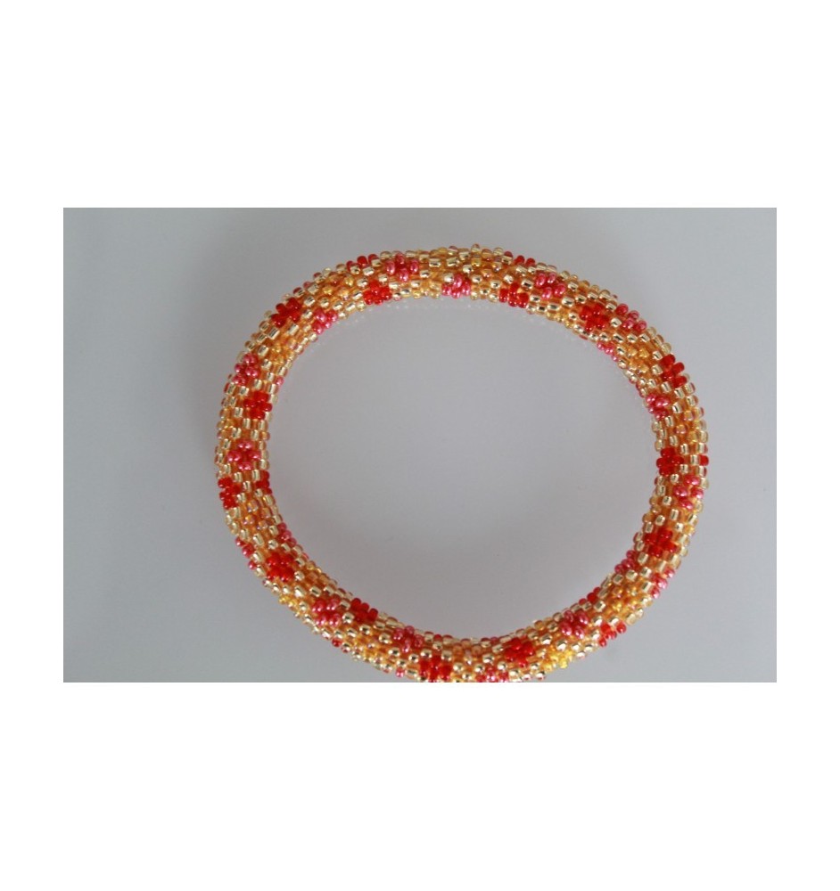 Handmade glass bead bracelet from Nepal – Tradition