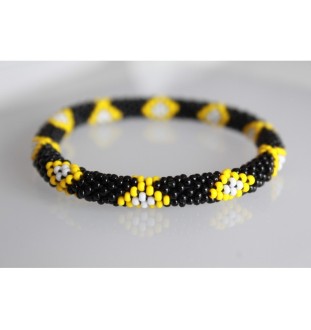 Handgefertigtes Glasperlenarmband aus Nepal – Tradition