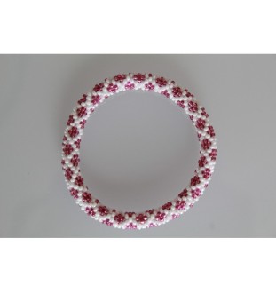 Handgefertigtes Glasperlenarmband aus Nepal – Tradition