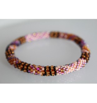Handgefertigtes Glasperlenarmband aus Nepal – Tradition