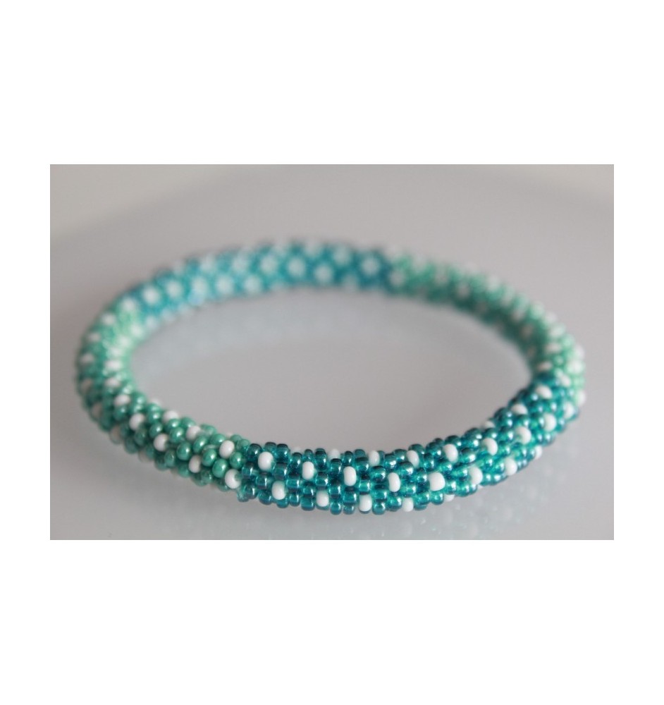 Handmade glass bead bracelet from Nepal – Tradition