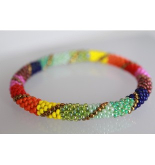 Handgefertigtes Glasperlenarmband aus Nepal – Tradition