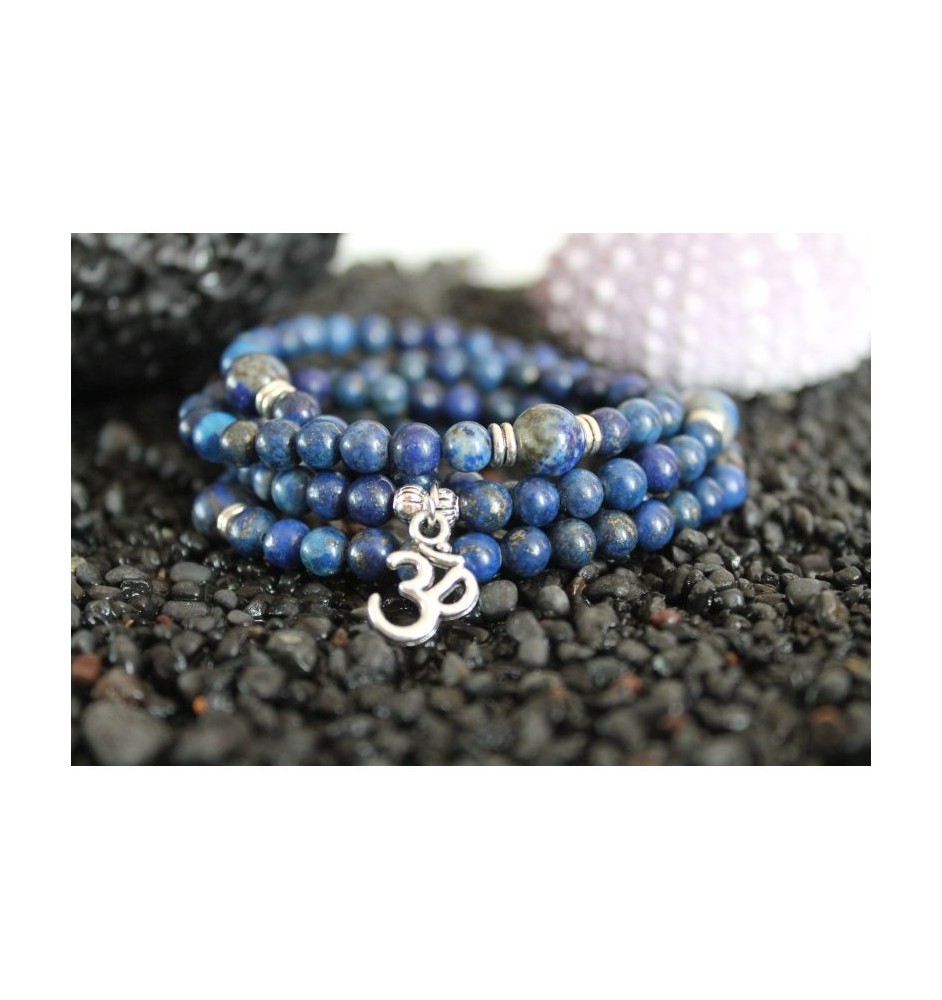 108 Mala-Armband mit Lapis Lazuli Perlen und OM Zeichen – Glück und Heilung für Körper und Geist