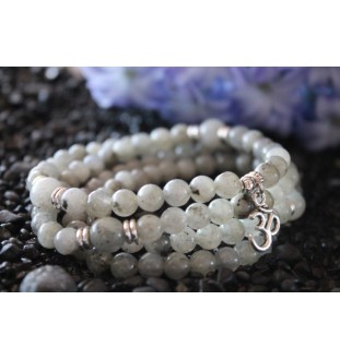 Mala Bracelet with Labradorite Beads & OM Pendant – Creativity & Spiritual Harmony