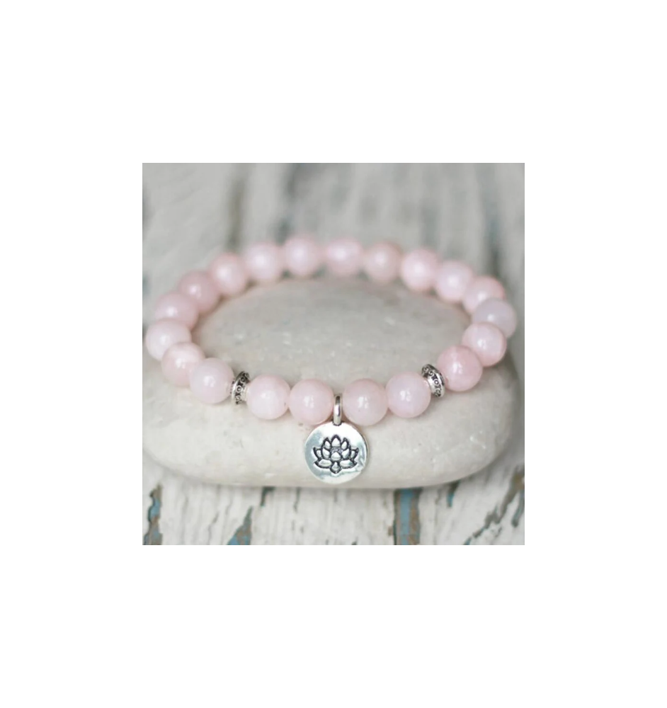 Elegant rose quartz bracelet with lotus pendant – gentle energy for heart and soul