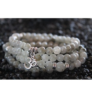 Mala Bracelet with Labradorite Beads & OM Pendant – Creativity & Spiritual Harmony