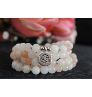 Mala bracelet with 108 aventurine beads - relaxation, inner peace & lotus pendant"