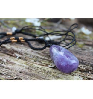 Amethyst Teardrop Necklace – Calming Energy & Unique Design