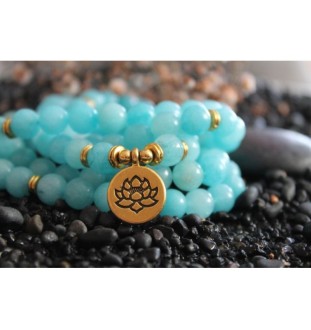 108 Mala mit Aquamarinperlen und Lotus-Anhänger – Spirituelle Harmonie und Flexibilität