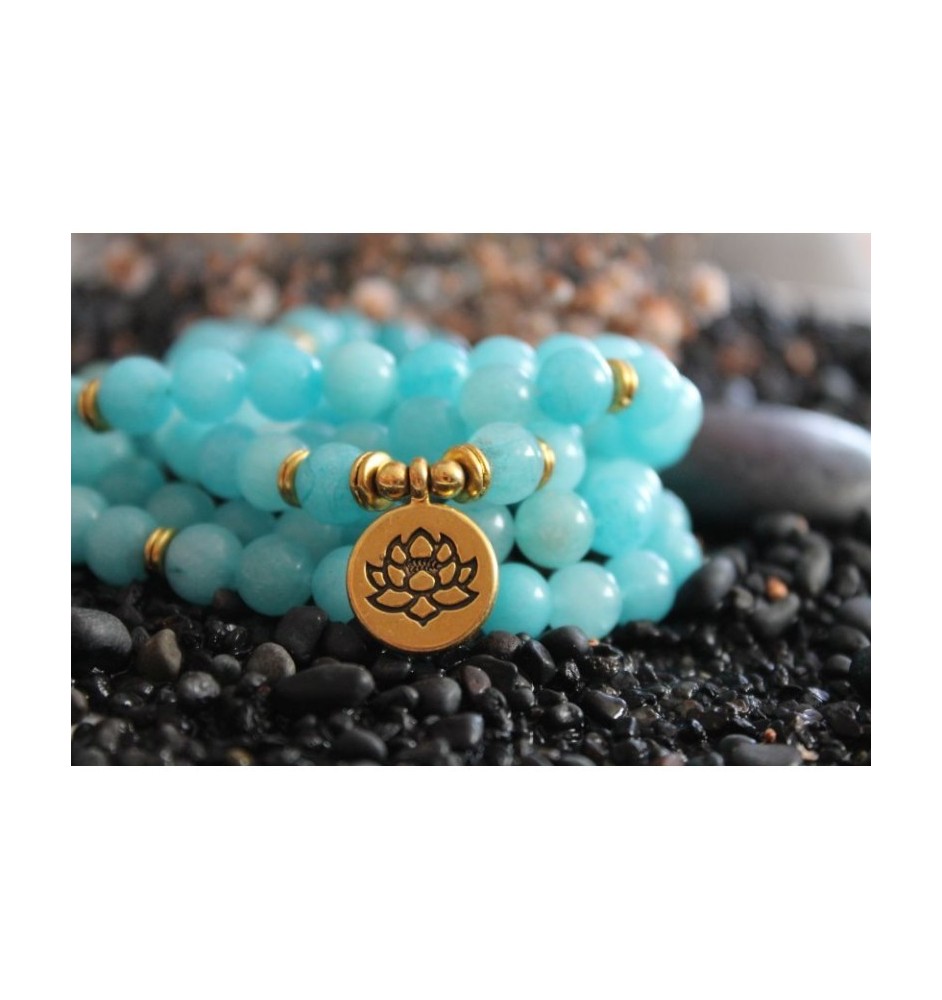 108 Mala mit Aquamarinperlen und Lotus-Anhänger – Spirituelle Harmonie und Flexibilität