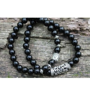 Onyx yoga bracelets – relieve tension and promote inner peace