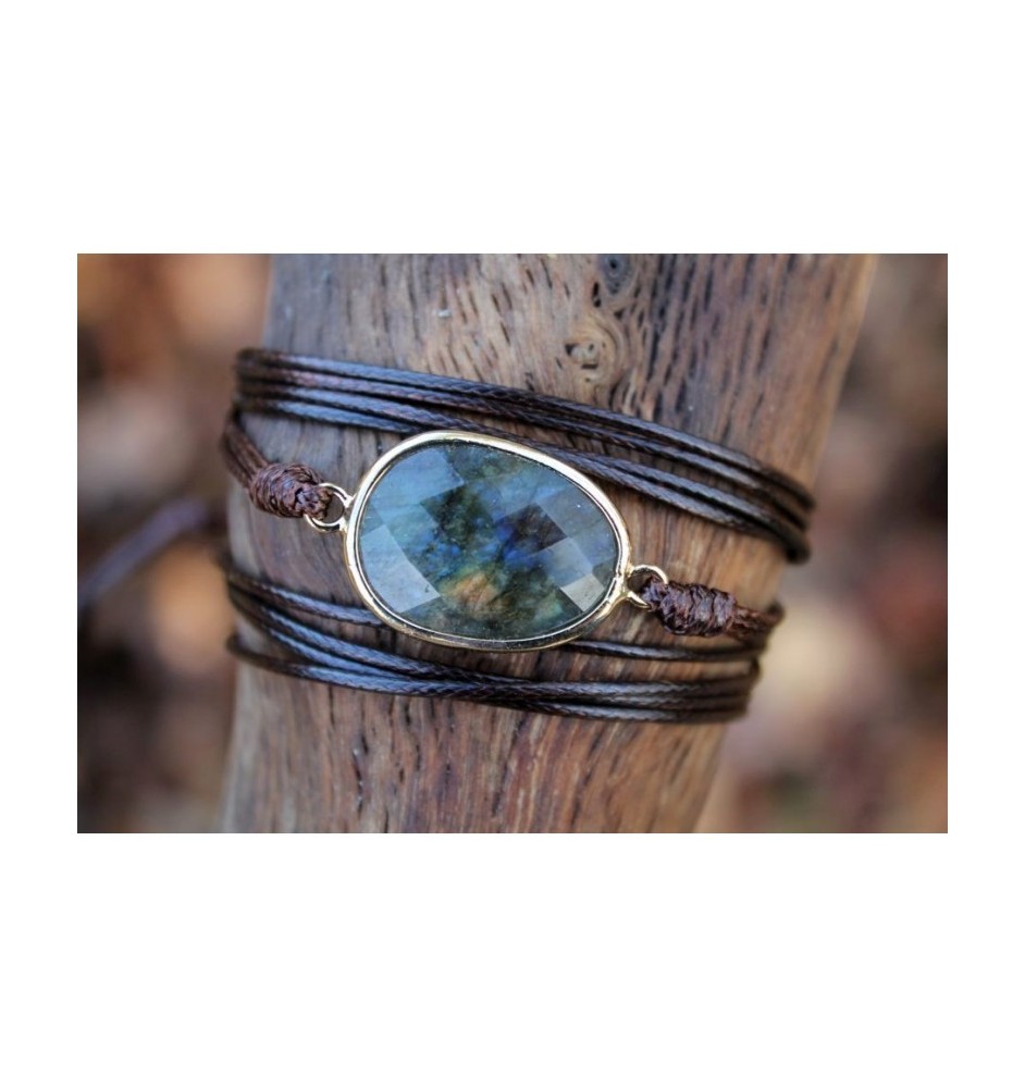 Wrap Bracelet with Faceted Labradorite – Creativity & Elegance